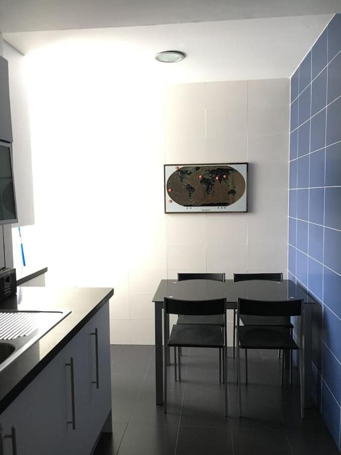 Piso Centrico 2 Habitaciones Cerca Del Mar هوسبيتاليت دي لانفنت المظهر الخارجي الصورة